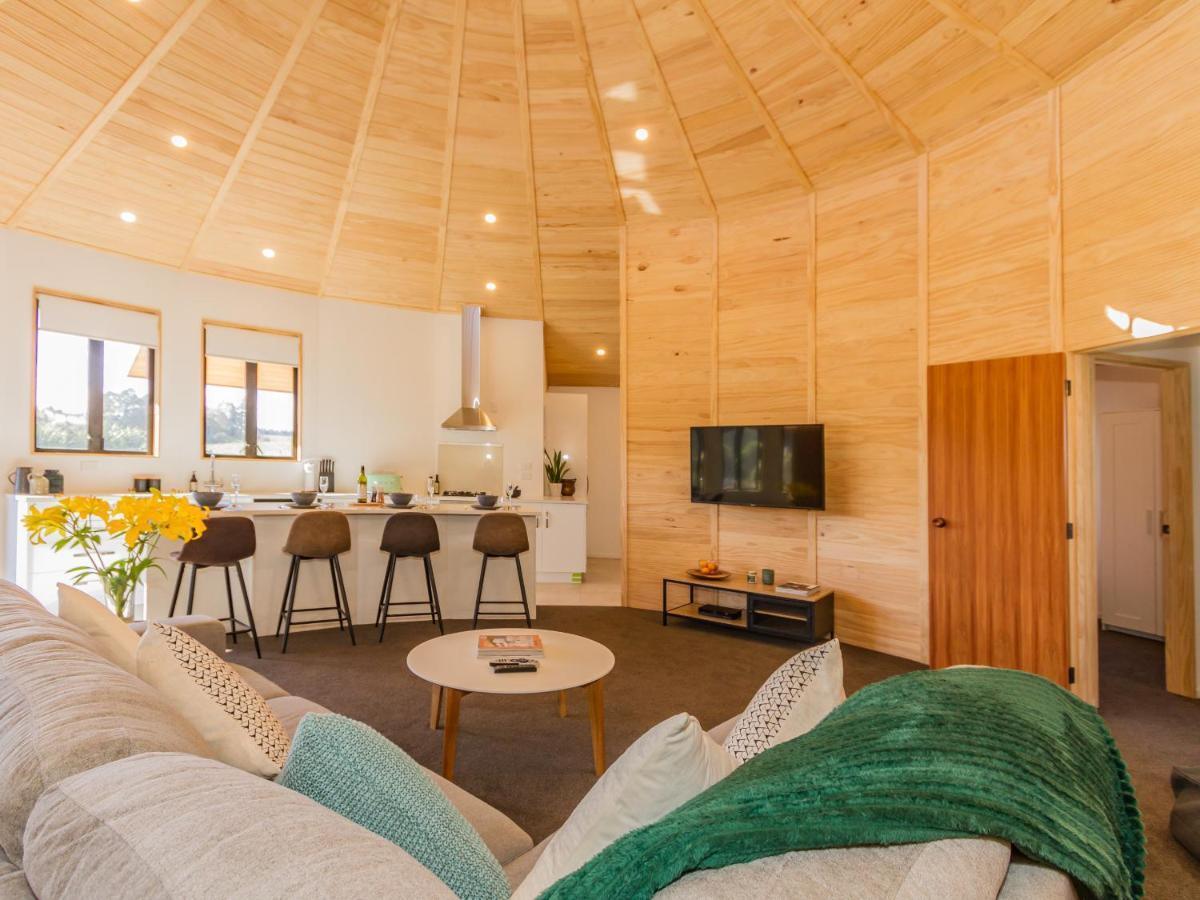 Heavenly Spa Views - Ohakune Holiday Home エクステリア 写真