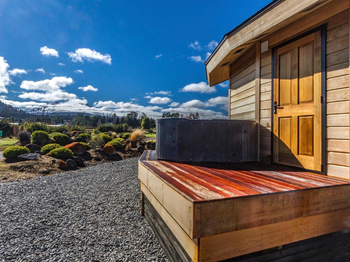 Heavenly Spa Views - Ohakune Holiday Home エクステリア 写真